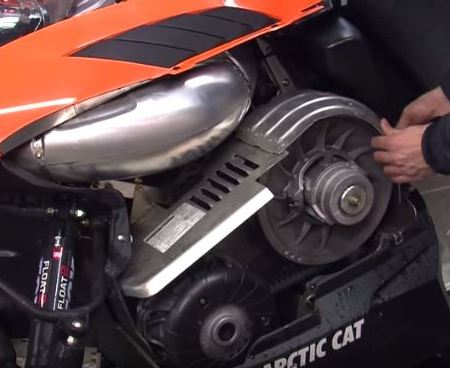arctic-cat-snowmobile-2012-how-to-change-your-own-belt